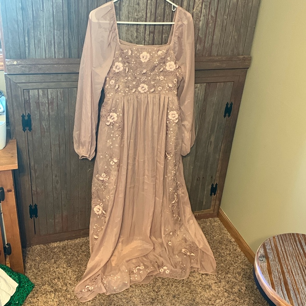 Savanna Jane Floral Embroidered Maxi Dress in Blush